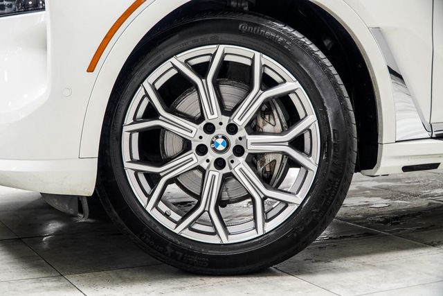 2024 BMW X7 xDrive40i Sports Activity Vehicle - 22978939 - 5