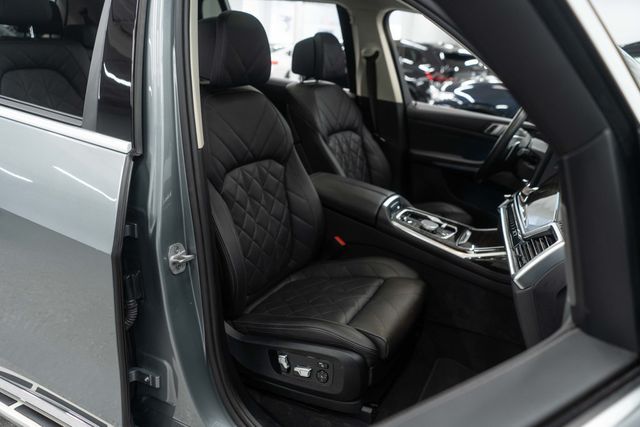 2024 BMW X7 xDrive40i Sports Activity Vehicle - 22933382 - 9