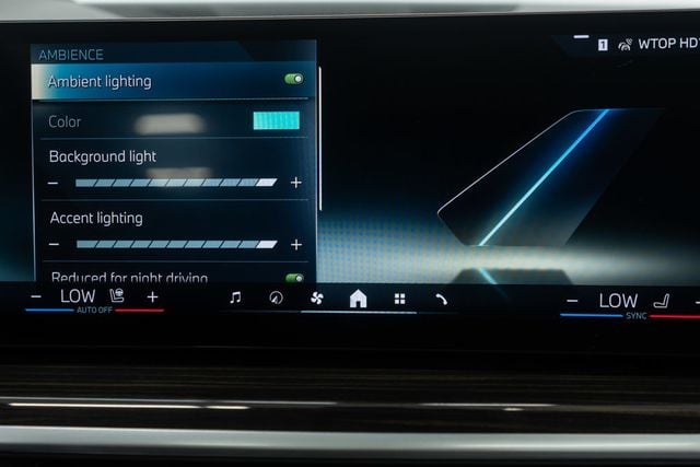 2024 BMW X7 xDrive40i Sports Activity Vehicle - 22933382 - 39