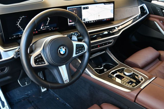 2024 BMW X7 xDrive40i Sports Activity Vehicle W/M Sport & Premium Packages - 23014756 - 11