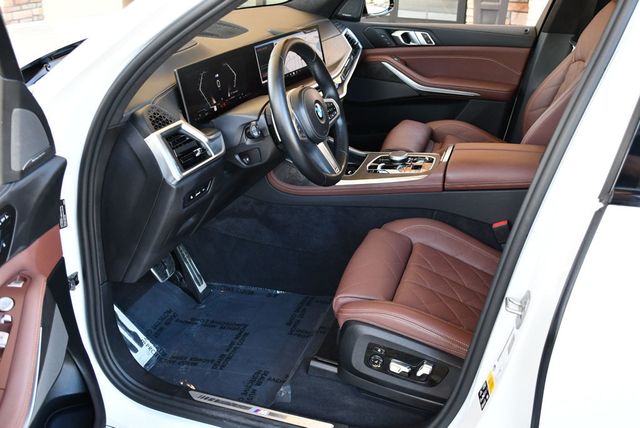 2024 BMW X7 xDrive40i Sports Activity Vehicle W/M Sport & Premium Packages - 23014756 - 13