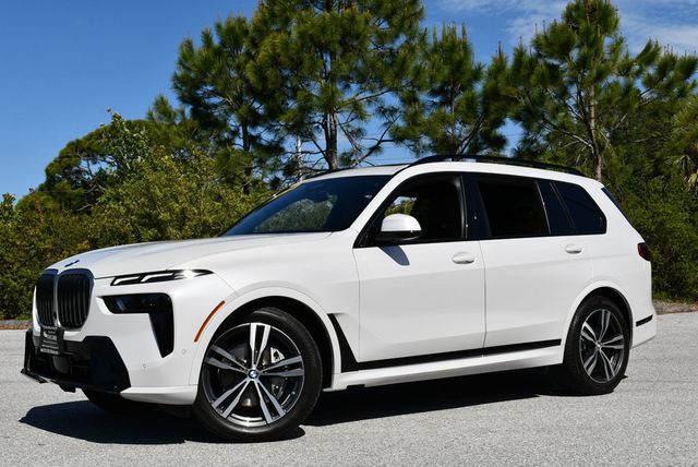 2024 BMW X7 xDrive40i Sports Activity Vehicle W/M Sport & Premium Packages - 23014756 - 1