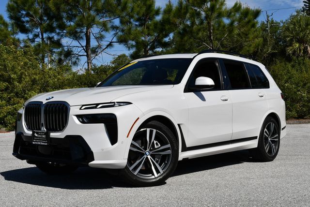 2024 BMW X7 xDrive40i Sports Activity Vehicle W/M Sport & Premium Packages - 23014756 - 22