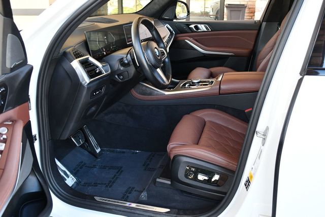 2024 BMW X7 xDrive40i Sports Activity Vehicle W/M Sport & Premium Packages - 23014756 - 43