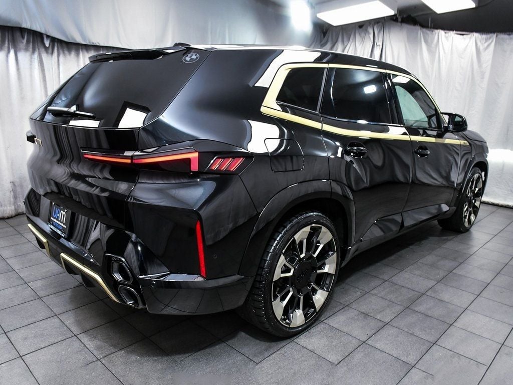 2024 Bmw XM photo 4