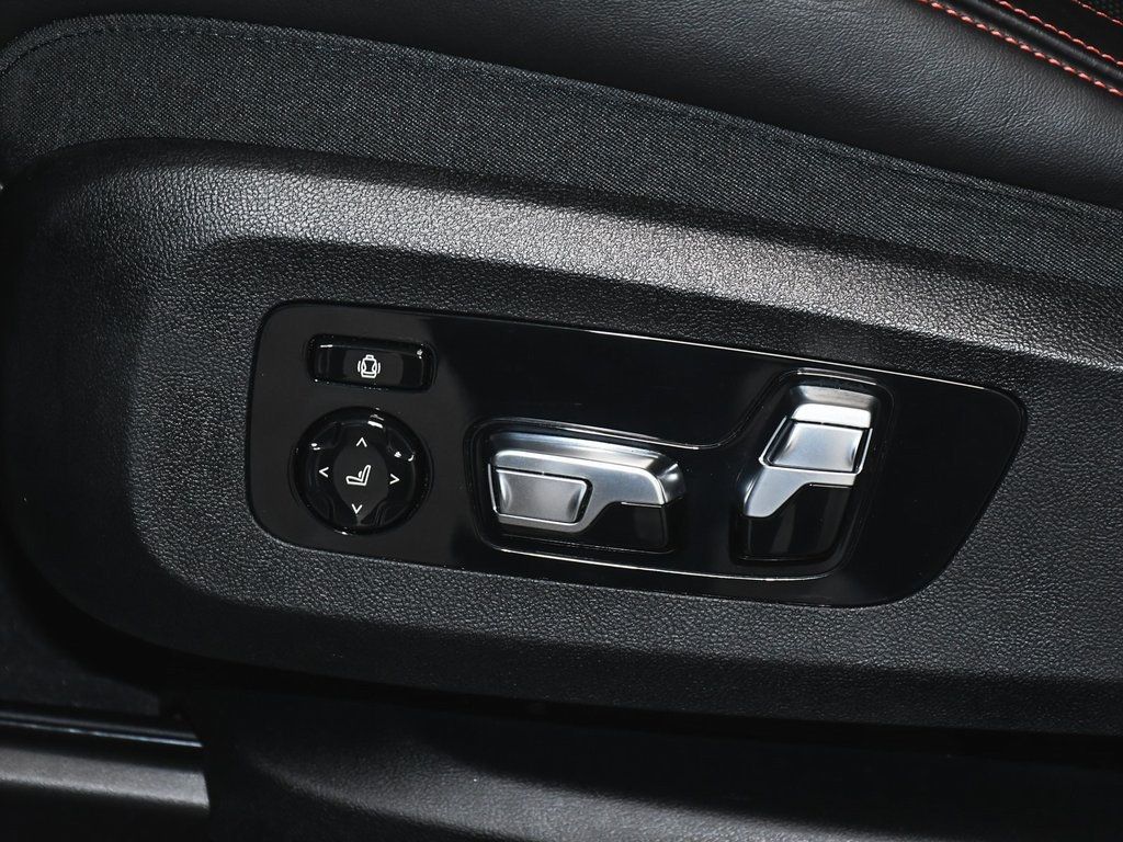 2024 Bmw XM Label Red photo 58