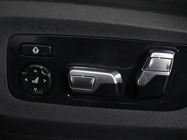 2024 BMW XM Label Red Sports Activity Vehicle - 23026931 - 37