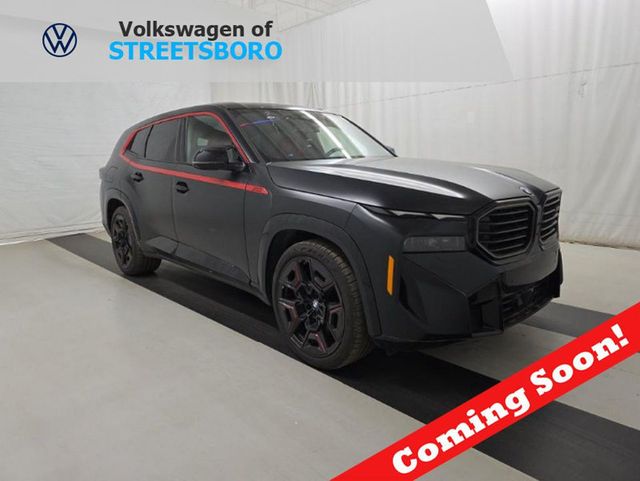 2024 BMW XM Label Red Sports Activity Vehicle - 23045597 - 0