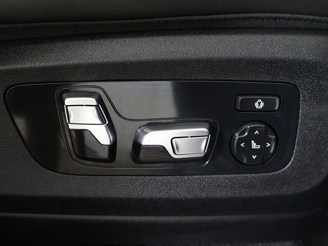 2024 BMW XM Label Red Sports Activity Vehicle - 23045597 - 37