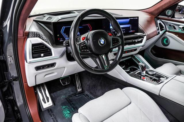 2024 BMW XM Sports Activity Vehicle - 23061765 - 18