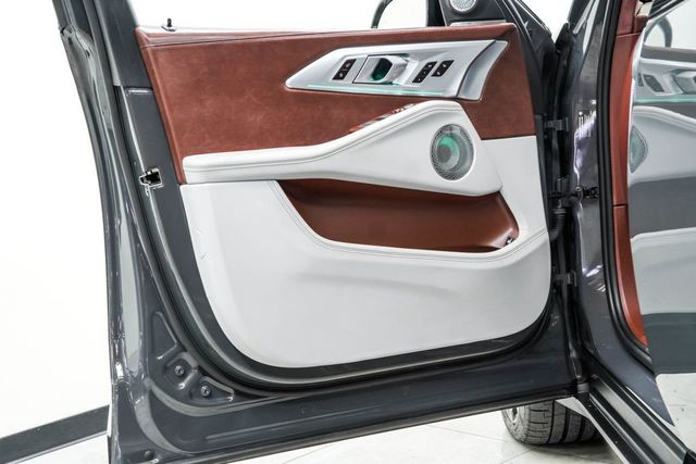 2024 BMW XM Sports Activity Vehicle - 23061765 - 43