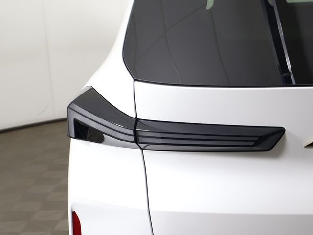 2024 BMW XM Sports Activity Vehicle - 22995585 - 17