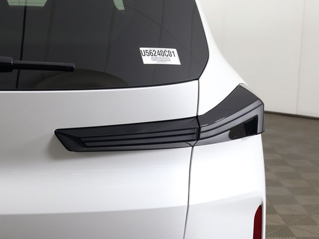 2024 BMW XM Sports Activity Vehicle - 22995585 - 18