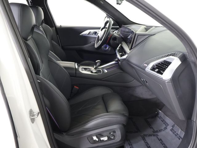 2024 BMW XM Sports Activity Vehicle - 22995585 - 32