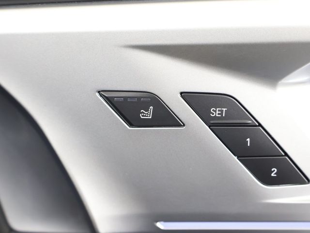 2024 BMW XM Sports Activity Vehicle - 22995585 - 41