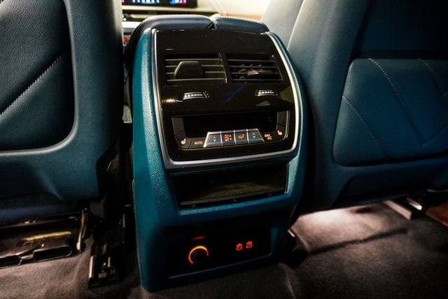 2024 BMW XM Sports Activity Vehicle - 22985125 - 11