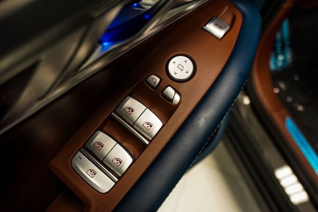 2024 BMW XM Sports Activity Vehicle - 22985125 - 29