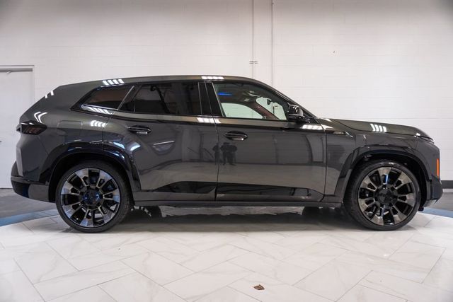 2024 BMW XM Sports Activity Vehicle - 22985125 - 40