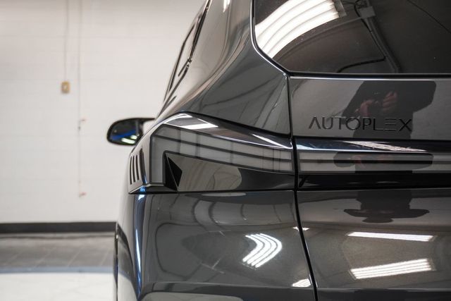 2024 BMW XM Sports Activity Vehicle - 22985125 - 45