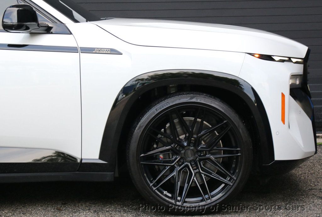 2024 BMW XM Sports Activity Vehicle - 22937624 - 19