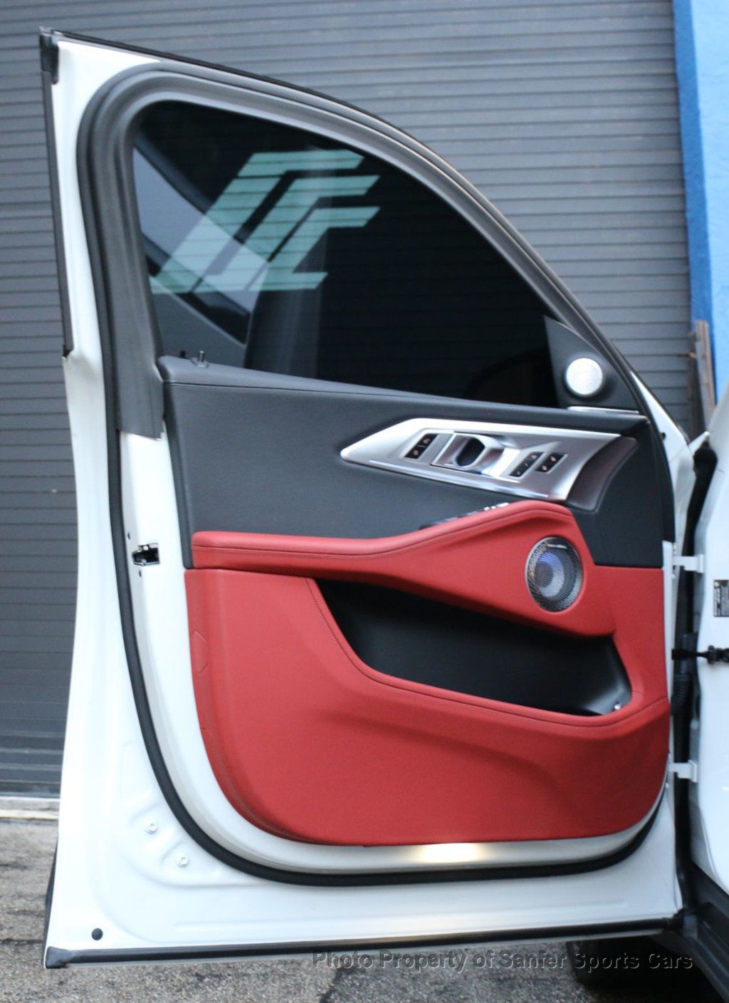 2024 BMW XM Sports Activity Vehicle - 22937624 - 22