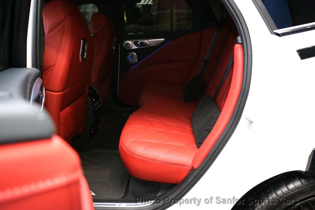 2024 BMW XM Sports Activity Vehicle - 22937624 - 34