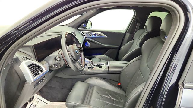 2024 BMW XM Sports Activity Vehicle w/ B&W Diamond Audio - 23087183 - 19