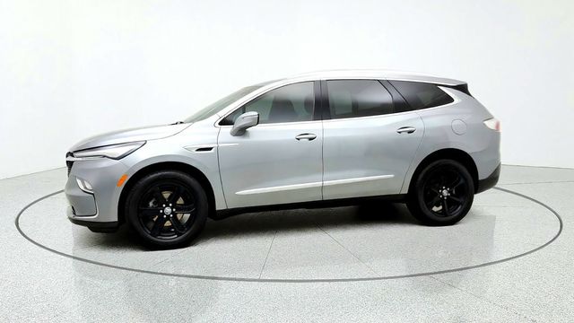 2024 Buick Enclave FWD 4dr Essence Sport Touring Edition w/ 20'' Black Wheels - 23100355 - 7