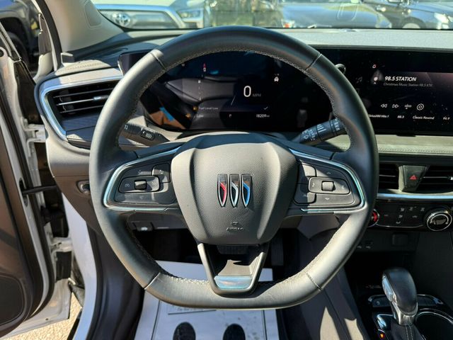 2024 Buick Encore GX FWD 4dr Sport Touring - 22952010 - 4