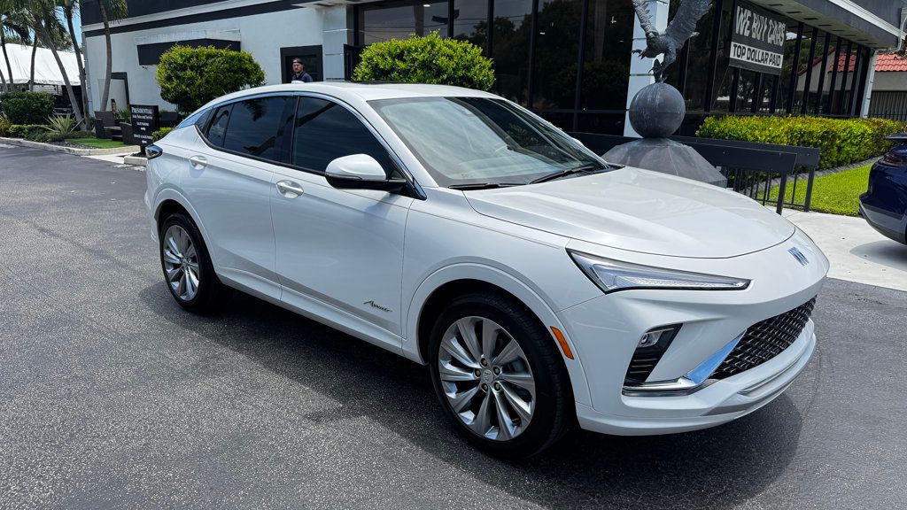 2024 Buick Envista Avenir photo 3