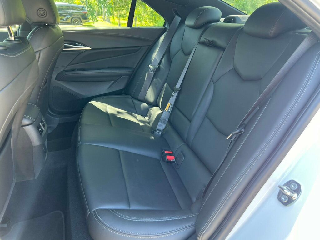 2024 Cadillac CT4 Luxury photo 7
