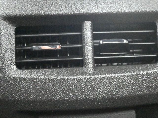 2024 Cadillac CT4 4dr Sedan Premium Luxury - 22951628 - 17