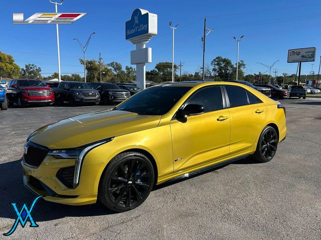 2024 Cadillac CT4 V-Series Sedan 4D - 23098313 - 2