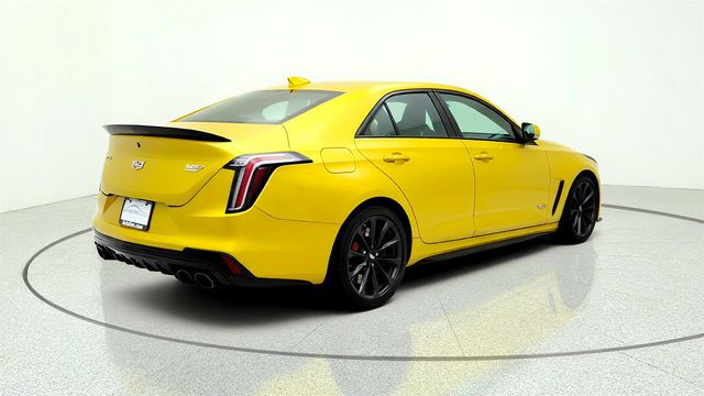2024 Cadillac CT4-V 4dr Sedan Blackwing w/ High End Leather Seating & Technology Pkg - 23030993 - 4