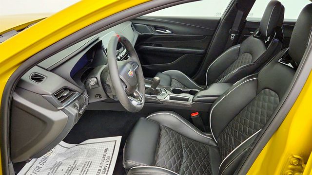 2024 Cadillac CT4-V 4dr Sedan Blackwing w/ High End Leather Seating & Technology Pkg - 23031163 - 19