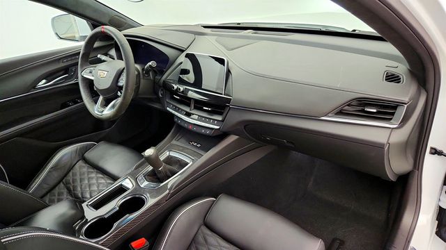 2024 Cadillac CT4-V 4dr Sedan Blackwing w/ High End Leather Seating & Technology Pkg - 23031165 - 25