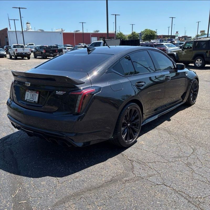 2024 Cadillac CT5-V 4dr Sedan Blackwing - 23065518 - 19