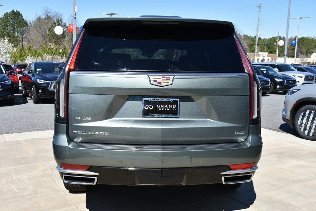 2024 Cadillac Escalade Premium Luxury photo 11
