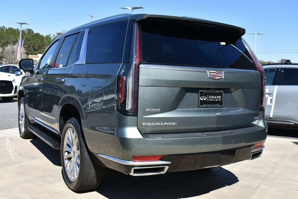 2024 Cadillac Escalade Premium Luxury photo 12