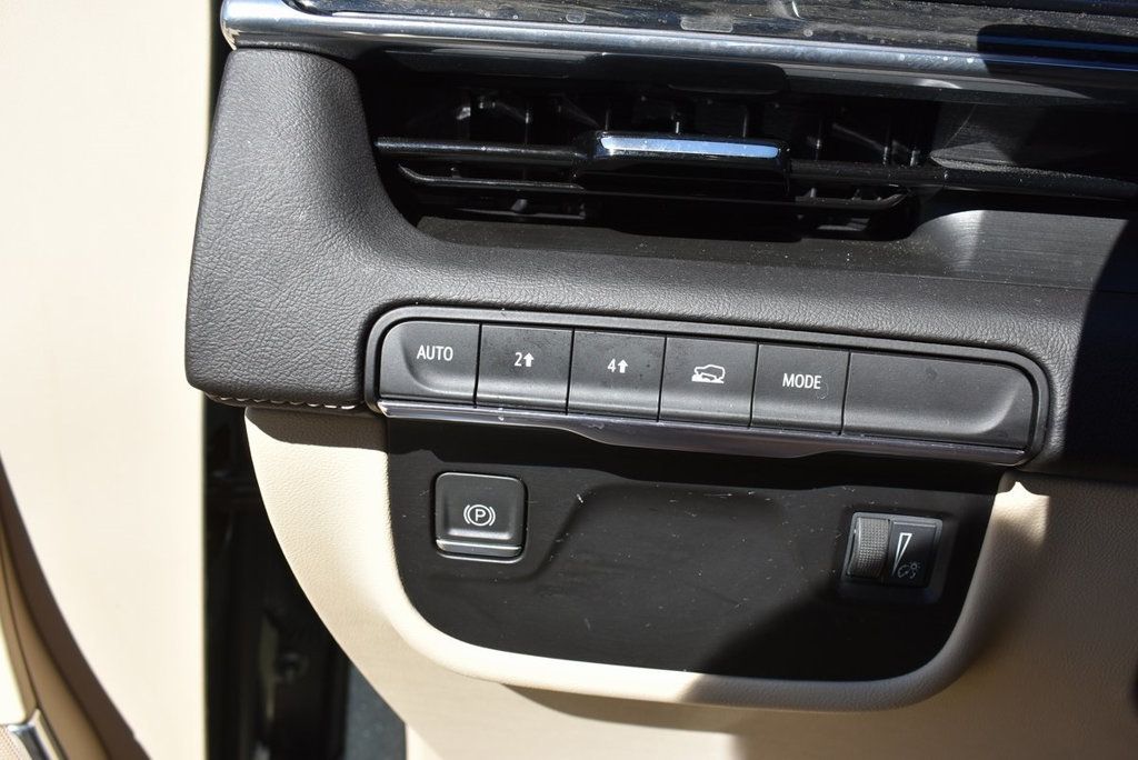 2024 Cadillac Escalade Premium Luxury photo 28