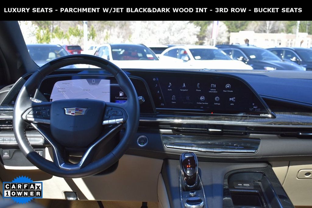2024 Cadillac Escalade Premium Luxury photo 5