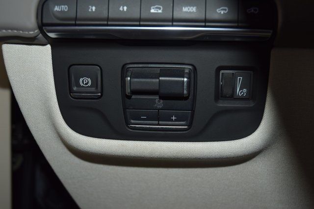 2024 Cadillac Escalade 4WD 4dr Premium Luxury Platinum - 22894344 - 36