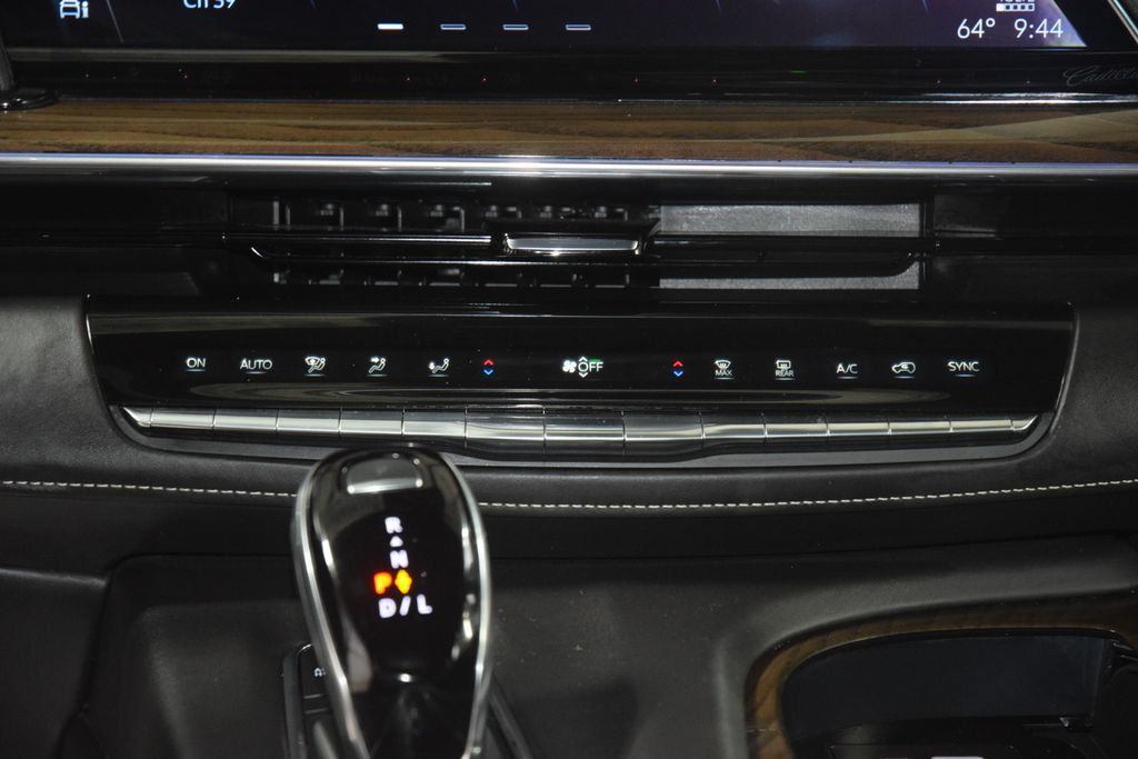 2024 Cadillac Escalade 4WD 4dr Premium Luxury Platinum - 22967221 - 33