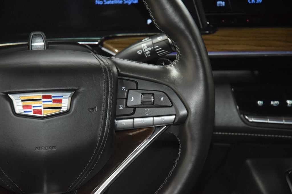 2024 Cadillac Escalade 4WD 4dr Premium Luxury Platinum - 22967221 - 38