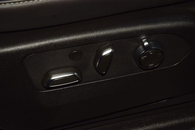 2024 Cadillac Escalade 4WD 4dr Premium Luxury Platinum - 22967221 - 40