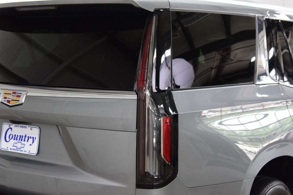 2024 Cadillac Escalade 4WD 4dr Premium Luxury Platinum - 23024080 - 17