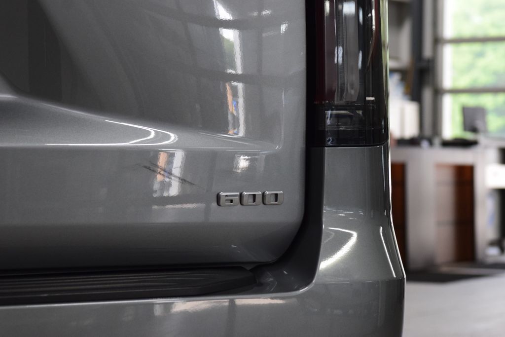 2024 Cadillac Escalade 4WD 4dr Premium Luxury Platinum - 23024080 - 21