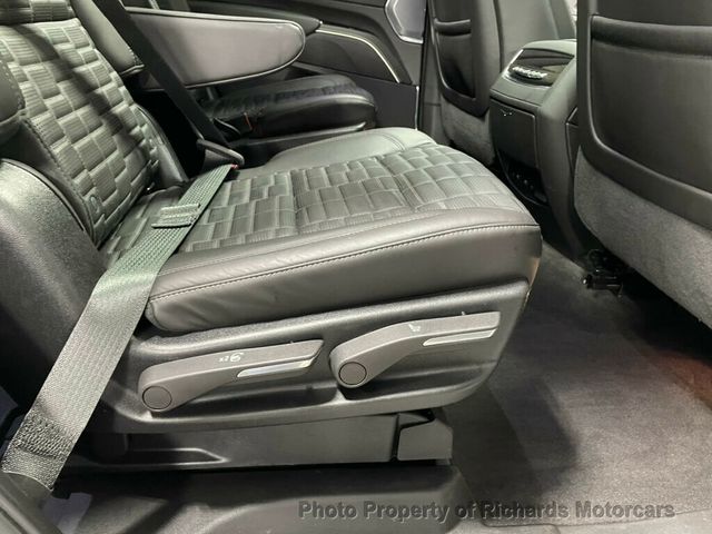 2024 Cadillac Escalade 4WD 4dr Premium Luxury Platinum - 22949808 - 23