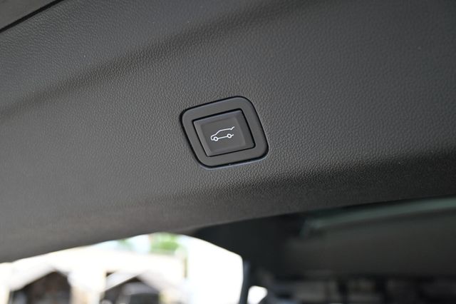 2024 Cadillac Escalade 4WD 4dr Sport - 23011565 - 20