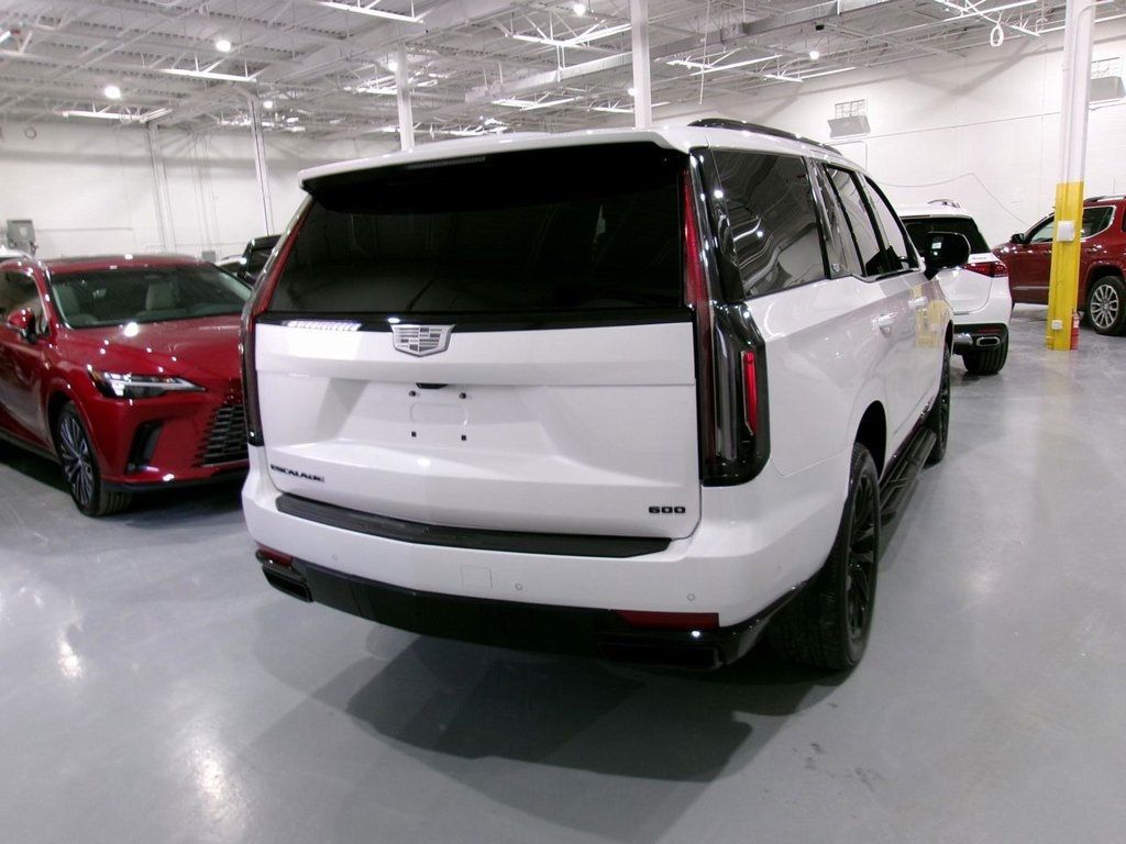 2024 Cadillac Escalade 4WD 4dr Sport - 22986145 - 3